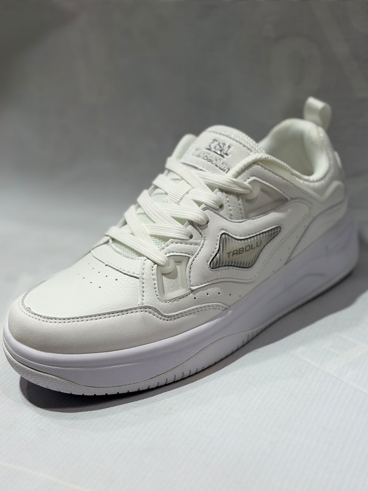 Tbl-shoe